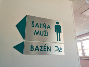 wc muži tabuľka